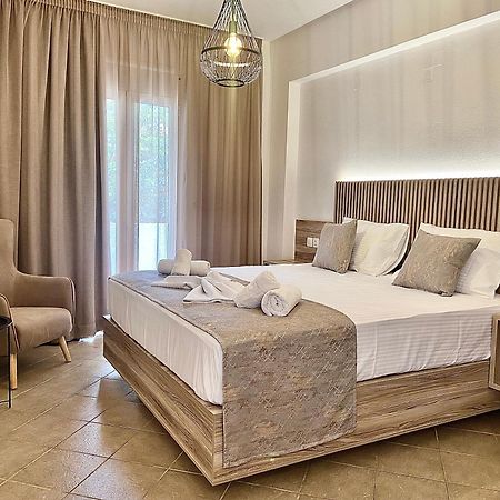 Kasapakis Hotel & Apartments ヘルソニソス エクステリア 写真