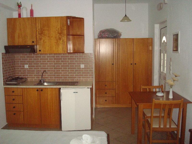 Kasapakis Hotel & Apartments ヘルソニソス エクステリア 写真