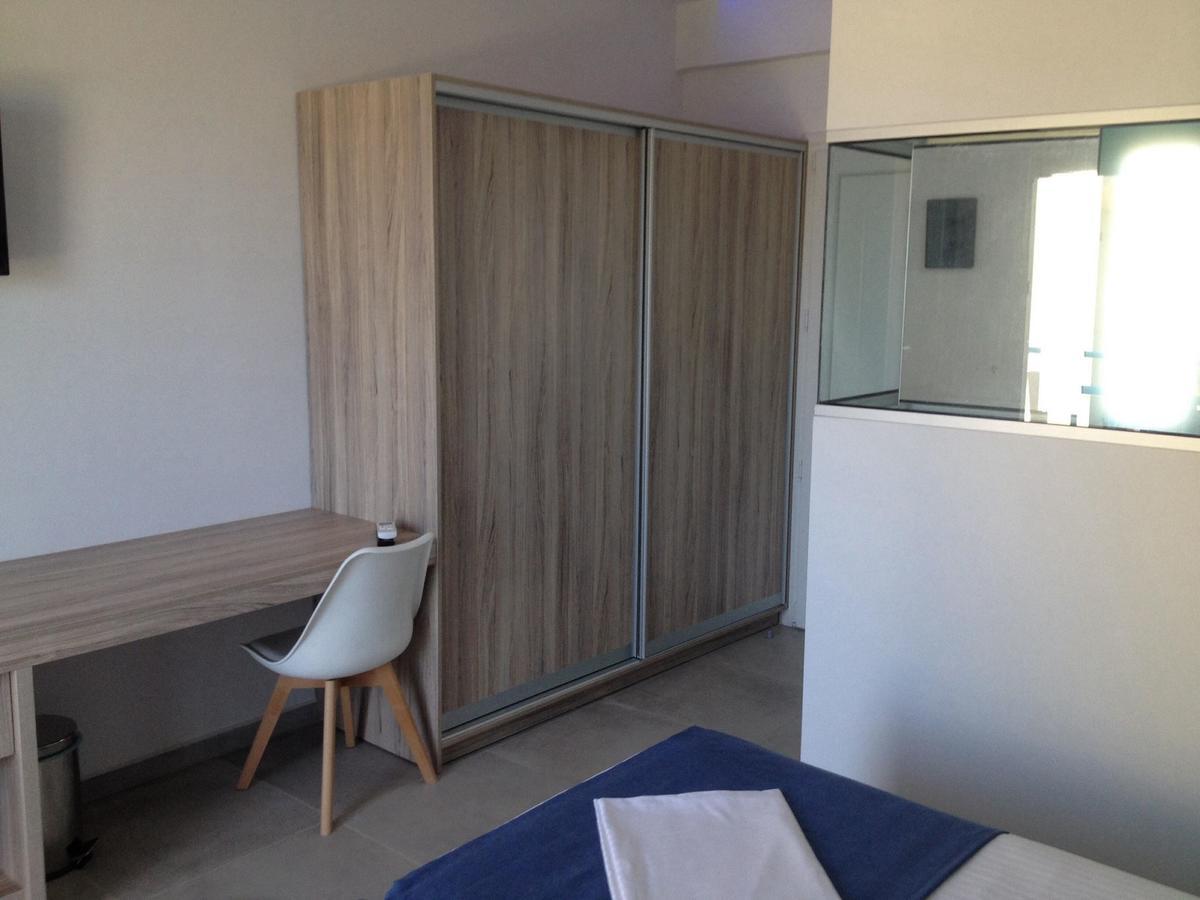Kasapakis Hotel & Apartments ヘルソニソス エクステリア 写真