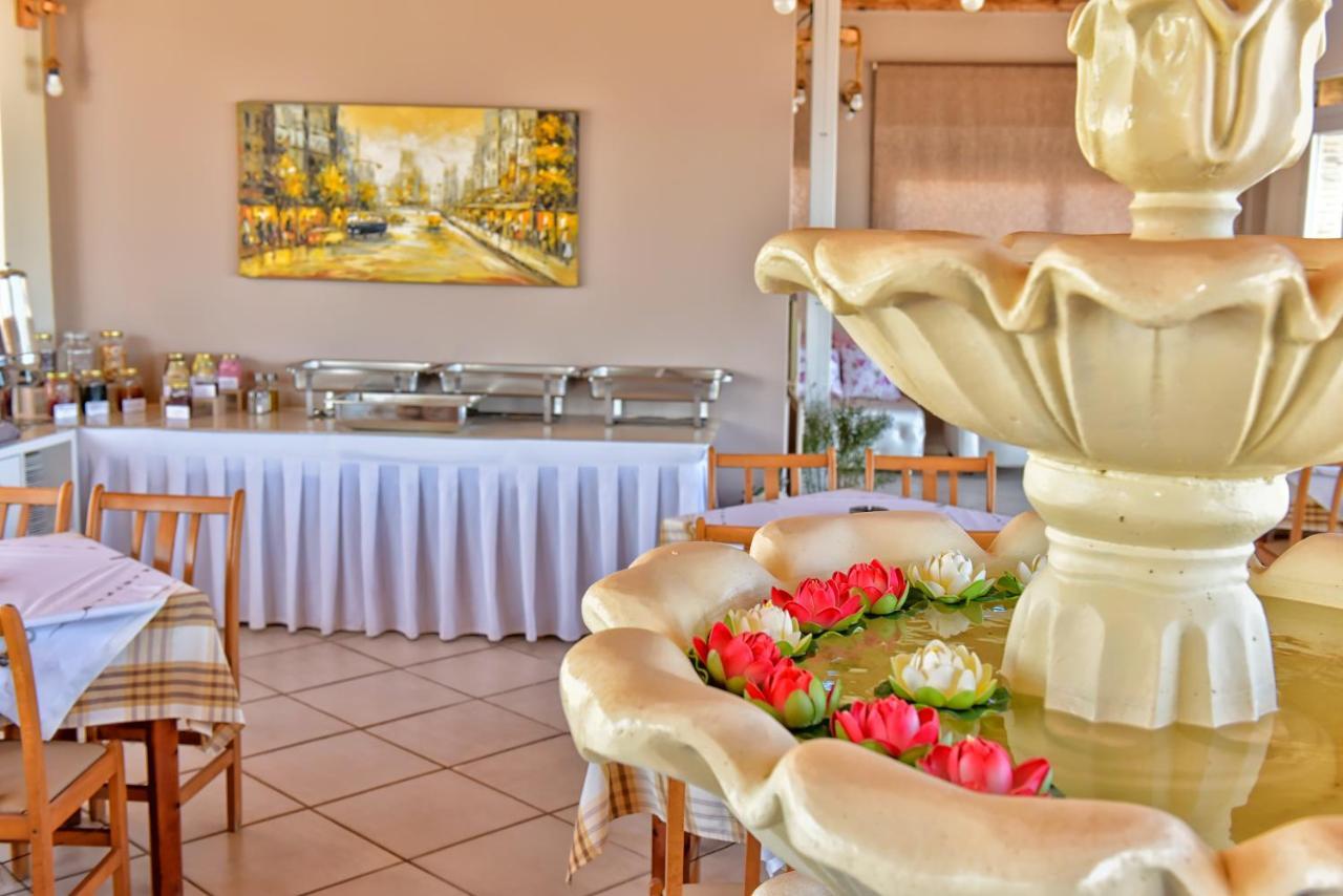 Kasapakis Hotel & Apartments ヘルソニソス エクステリア 写真