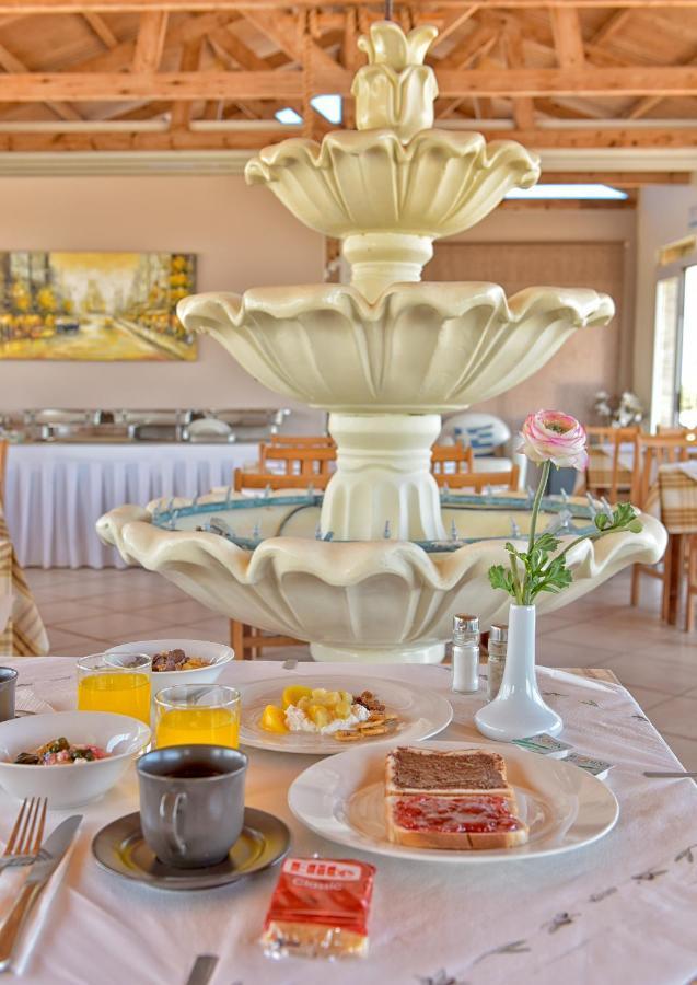 Kasapakis Hotel & Apartments ヘルソニソス エクステリア 写真